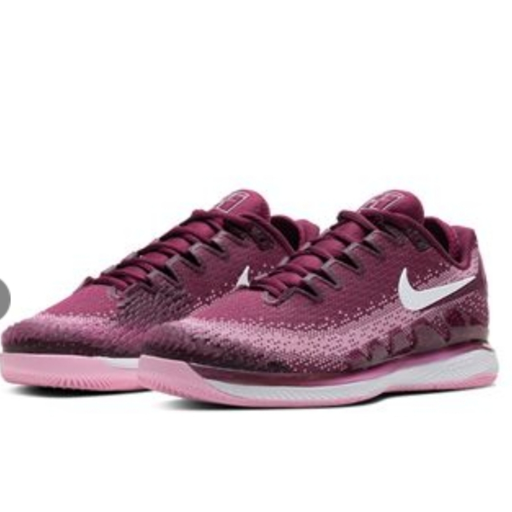 Womens Nikr Air Zoom Vapor X knit